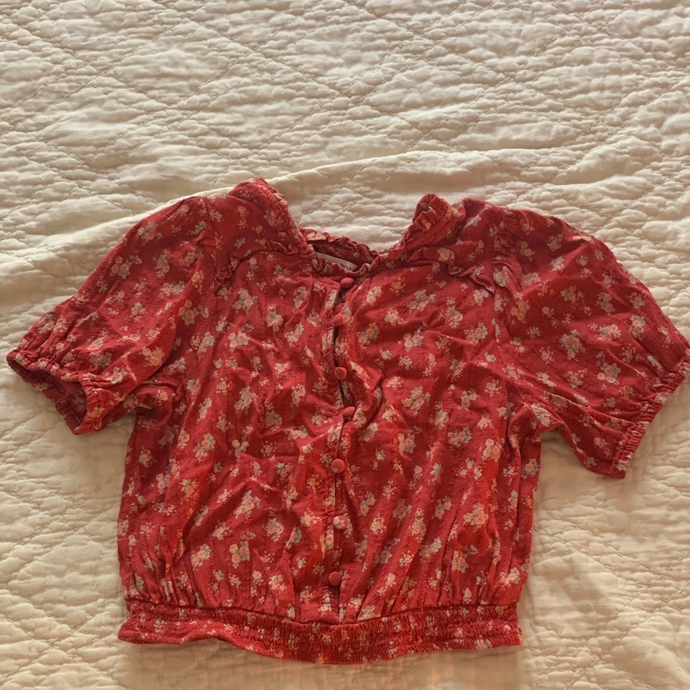 Red floral American Eagle crop top.